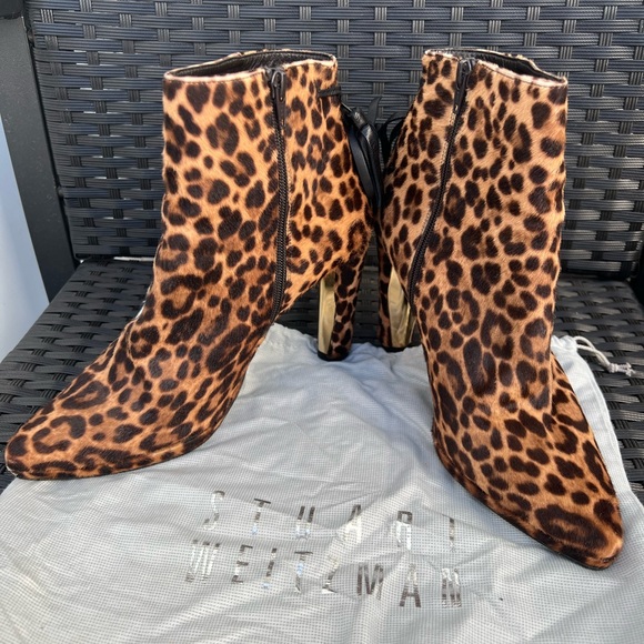 STUART WEITSMAN BOOTIES SIZE 8 1/2 - Picture 13 of 14